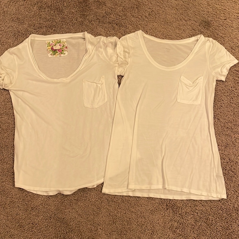 Anthropologie/Mossimo white tees